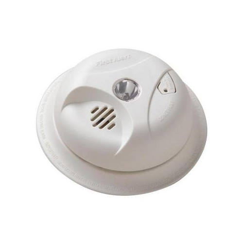 SA304CN First Alert Battery Operated Smoke Detector With Escape Light